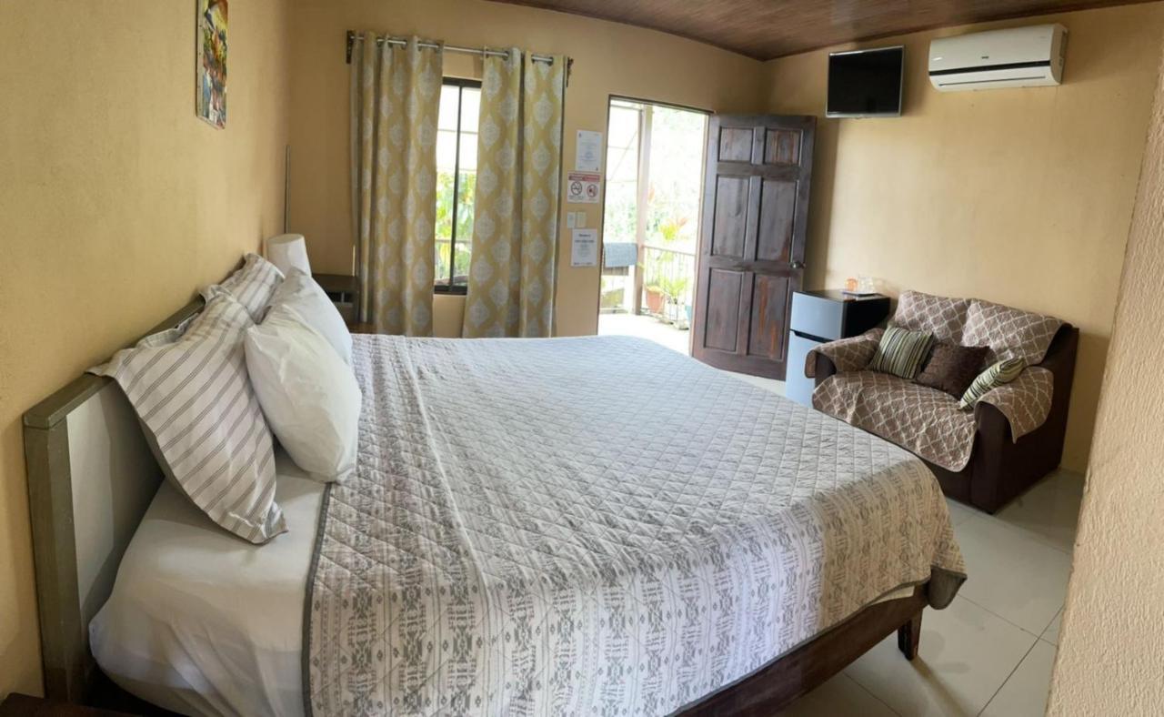 La Fortuna Aunty Arenal Lodge מראה חיצוני תמונה